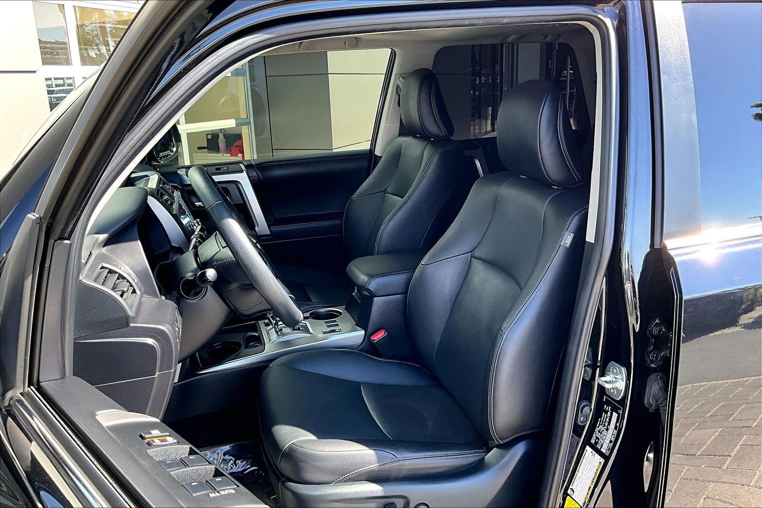 Used 2023 Toyota 4Runner Limited image 25