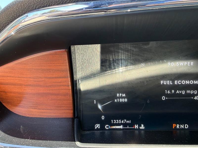 Used 2020 Lincoln Navigator Reserve w/ Luxury Package RWD image 40