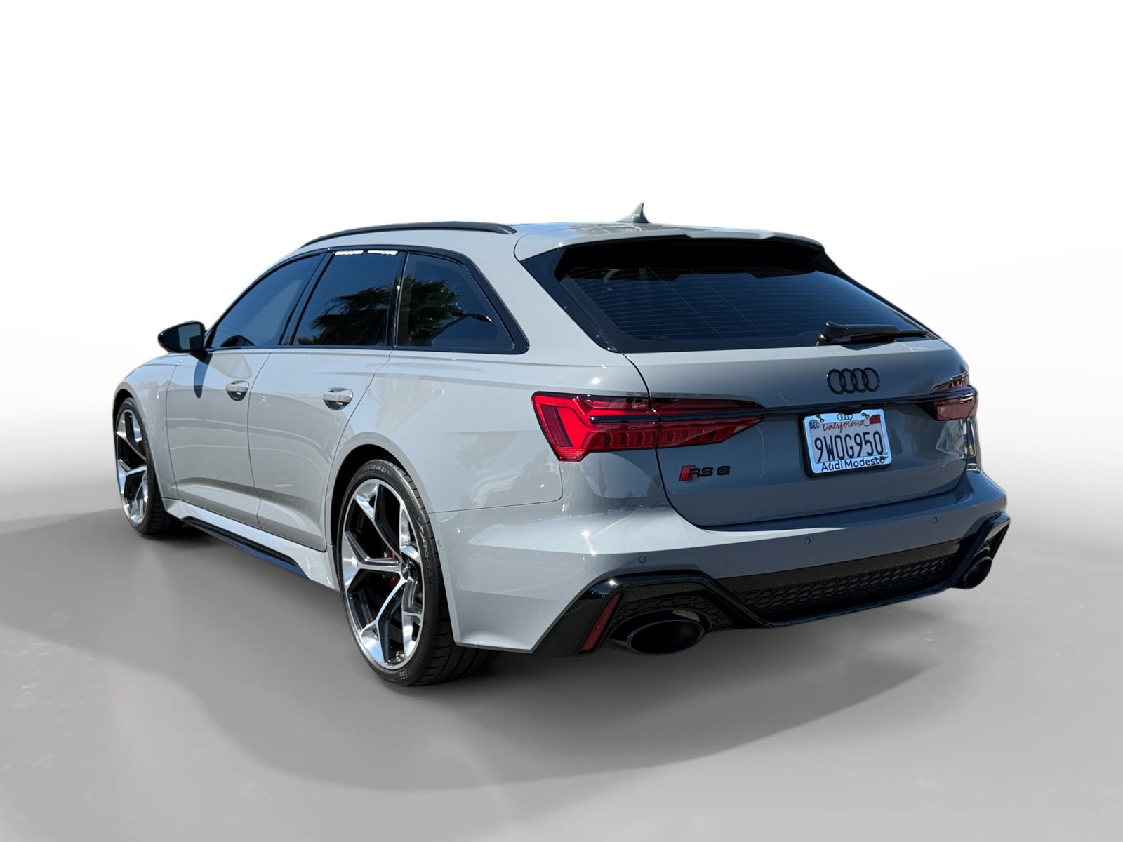 Used 2025 Audi RS 6 performance AWD/4WD image 3