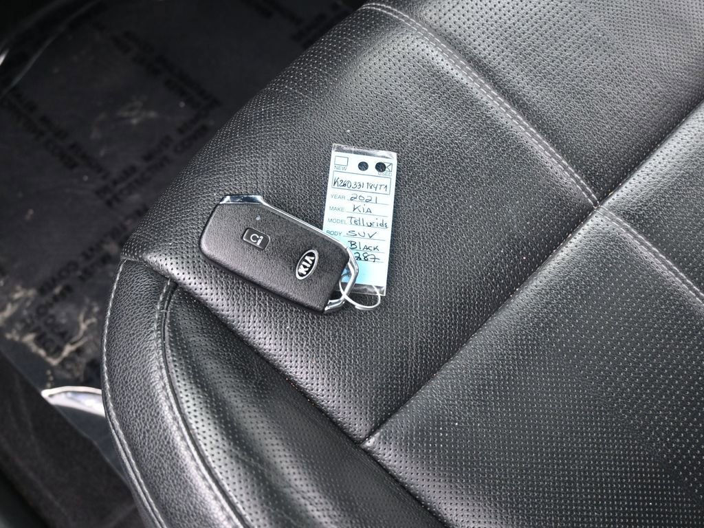 Used 2021 Kia Telluride EX image 19