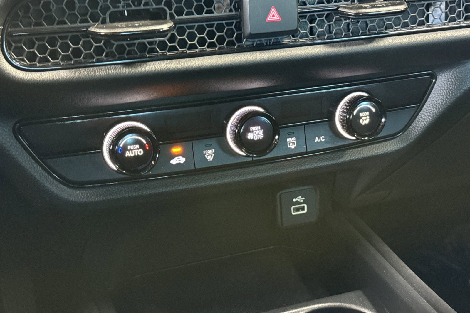 Certified 2023 Honda HR-V LX image 23