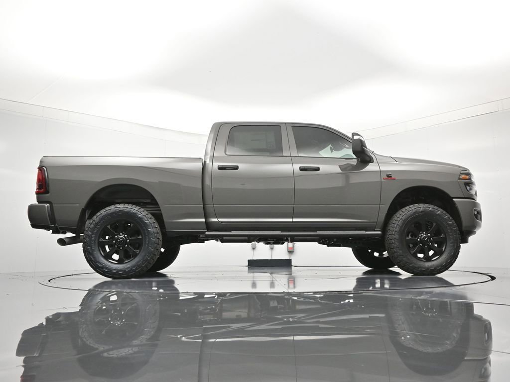 New 2026 RAM 2500 Tradesman AWD/4WD image 38