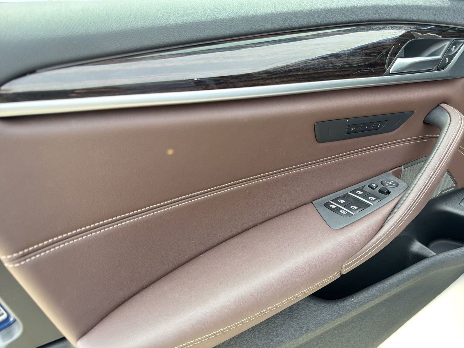 Certified 2023 BMW 540i w/ Executive Package RWD image 13