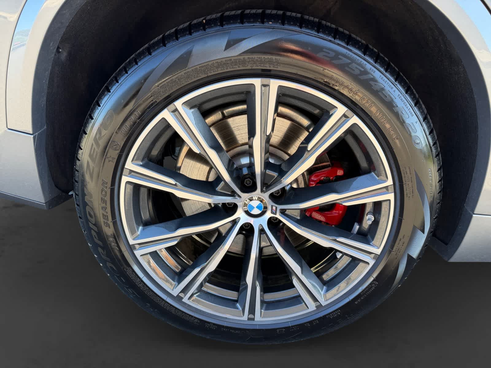 Used 2026 BMW X5 M60i AWD/4WD image 9