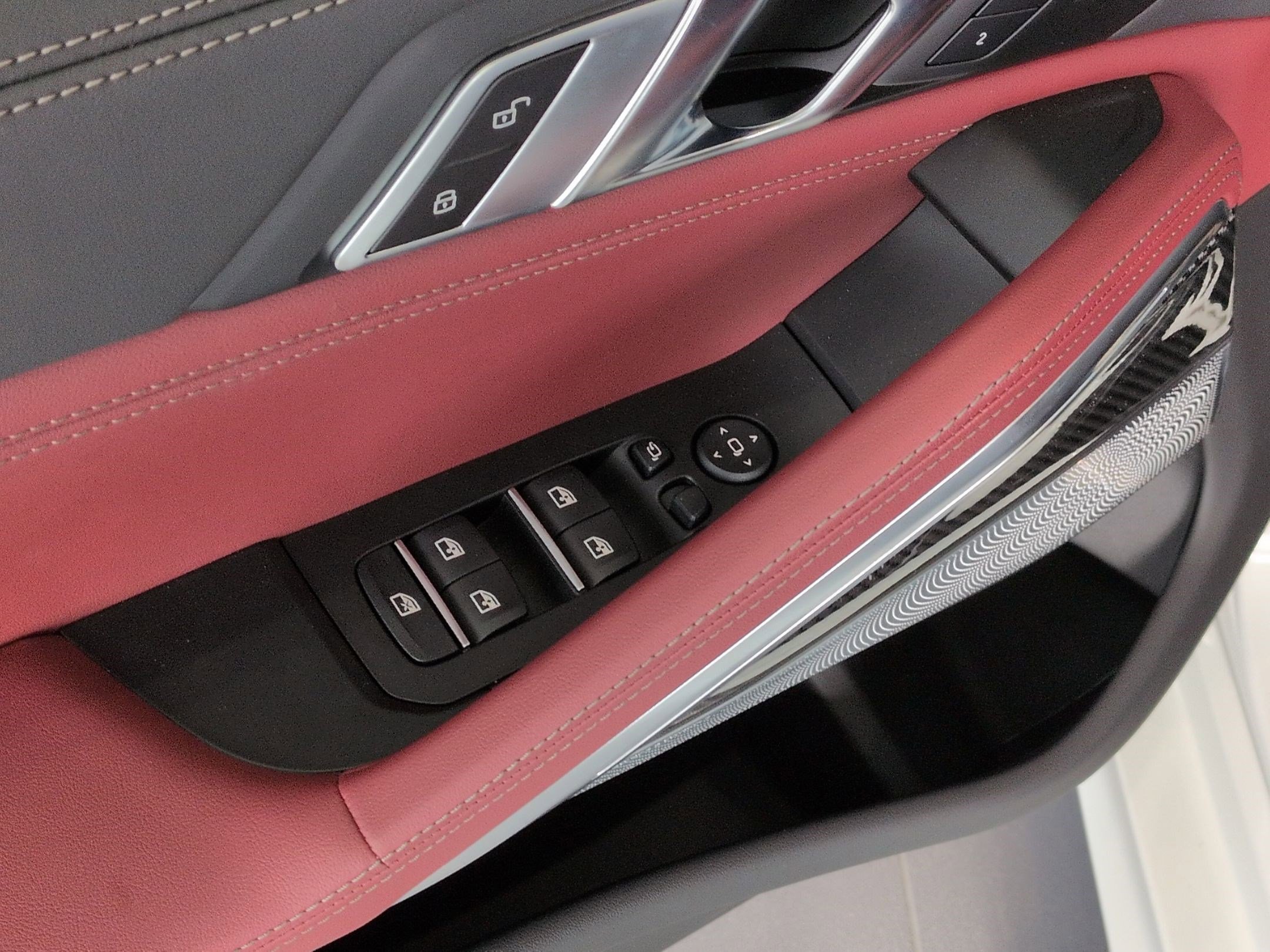 Used 2026 BMW X6 M60i w/ Dynamic Handling Package image 15