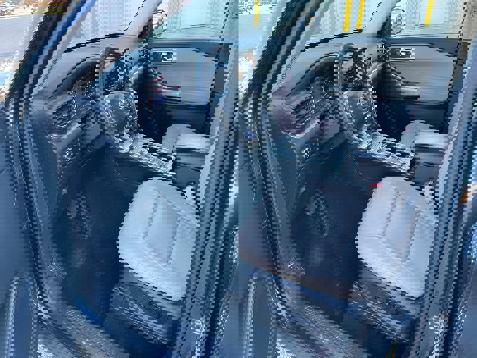 Certified 2023 Ford Explorer XLT w/ Equipment Group 202A image 9