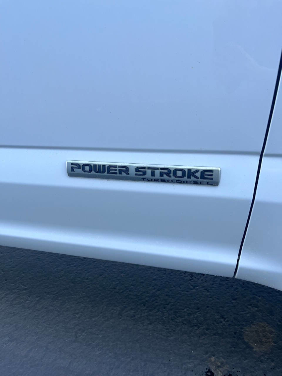 Used 2019 Ford F150 Lariat image 6