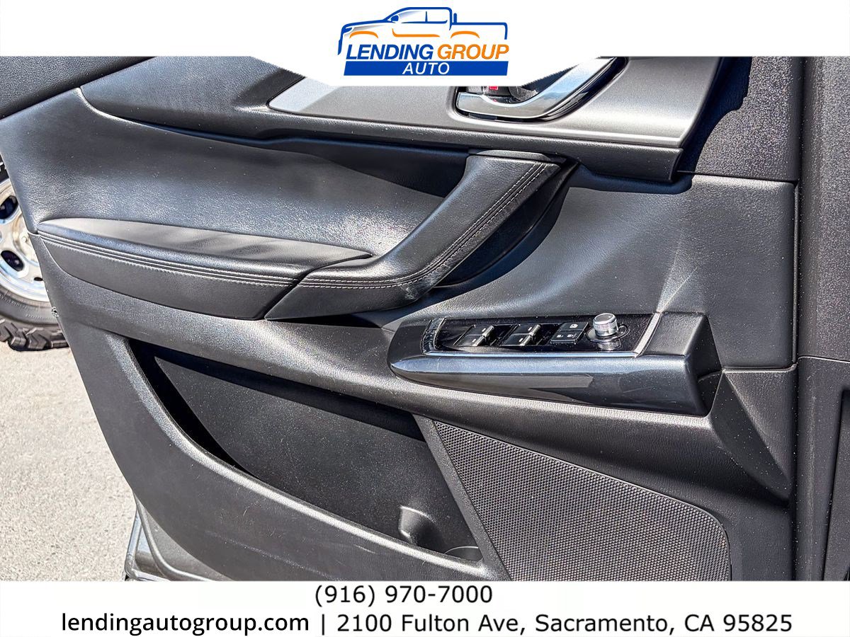 Used 2019 MAZDA CX-9 Touring FWD image 18