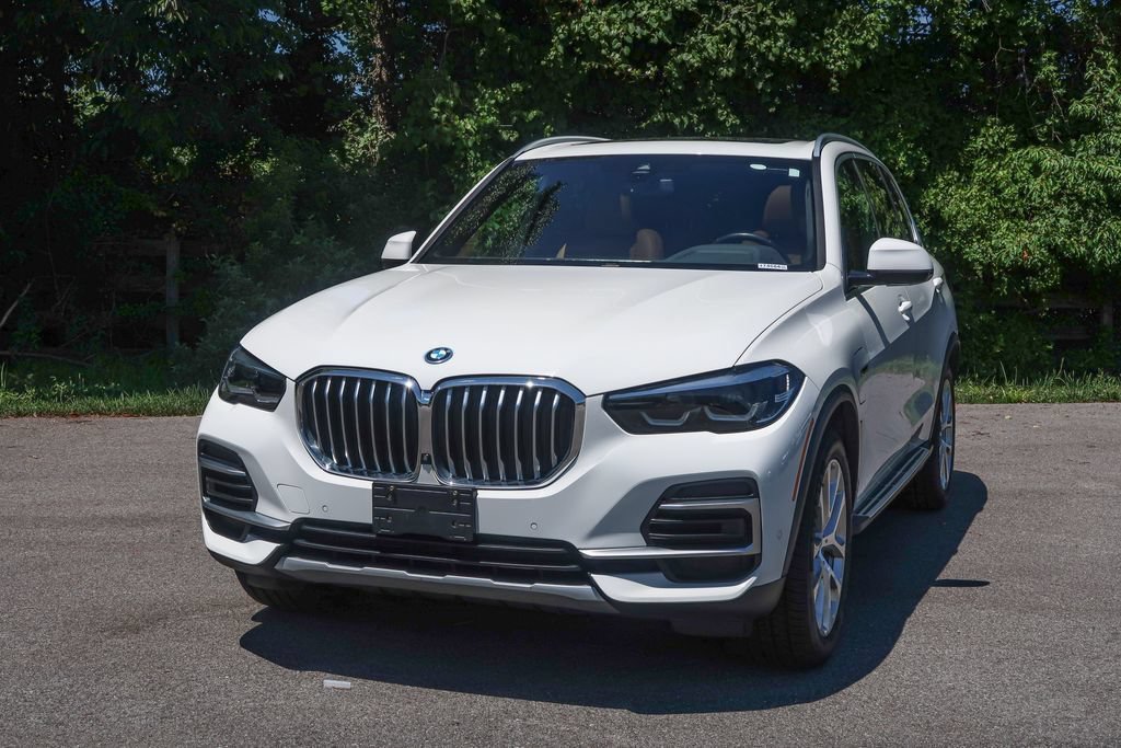 Used 2023 BMW X5 xDrive45e AWD/4WD image 4