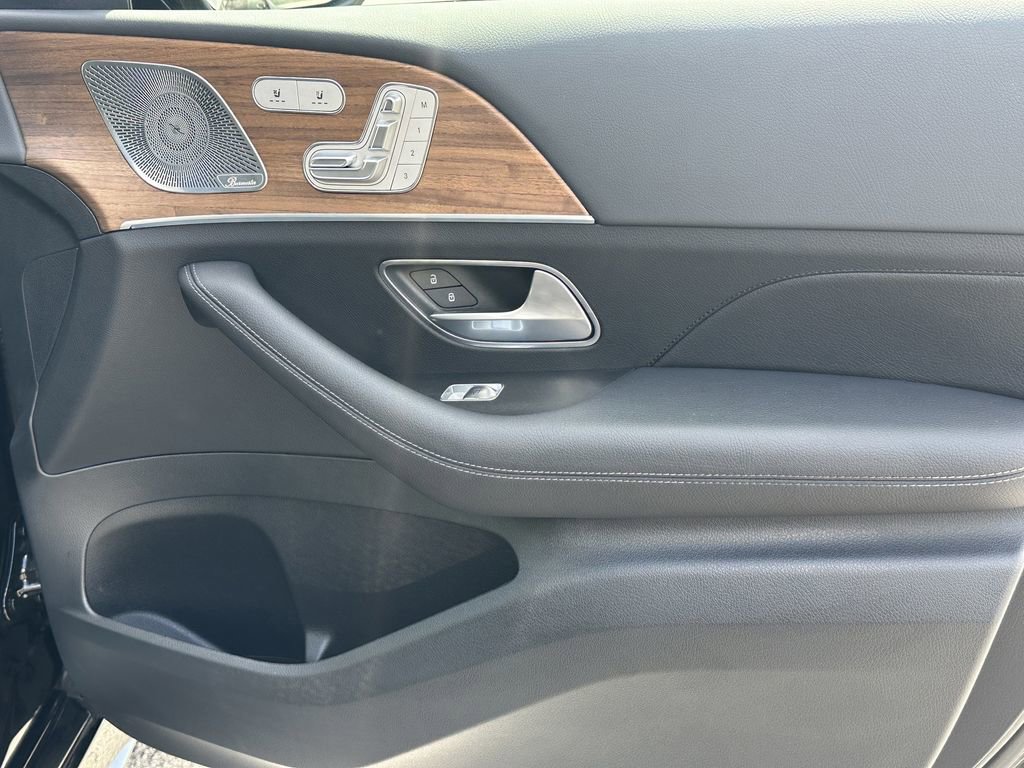 Certified 2025 Mercedes-Benz GLE 450 4MATIC image 16