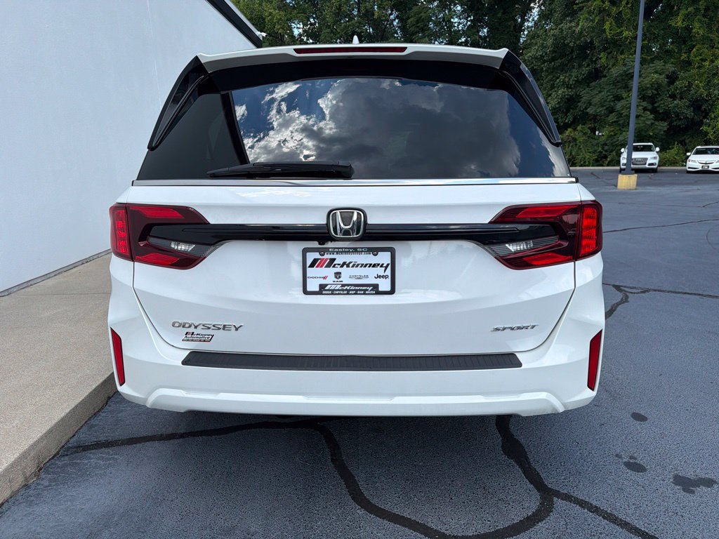 Used 2025 Honda Odyssey Sport-L image 9