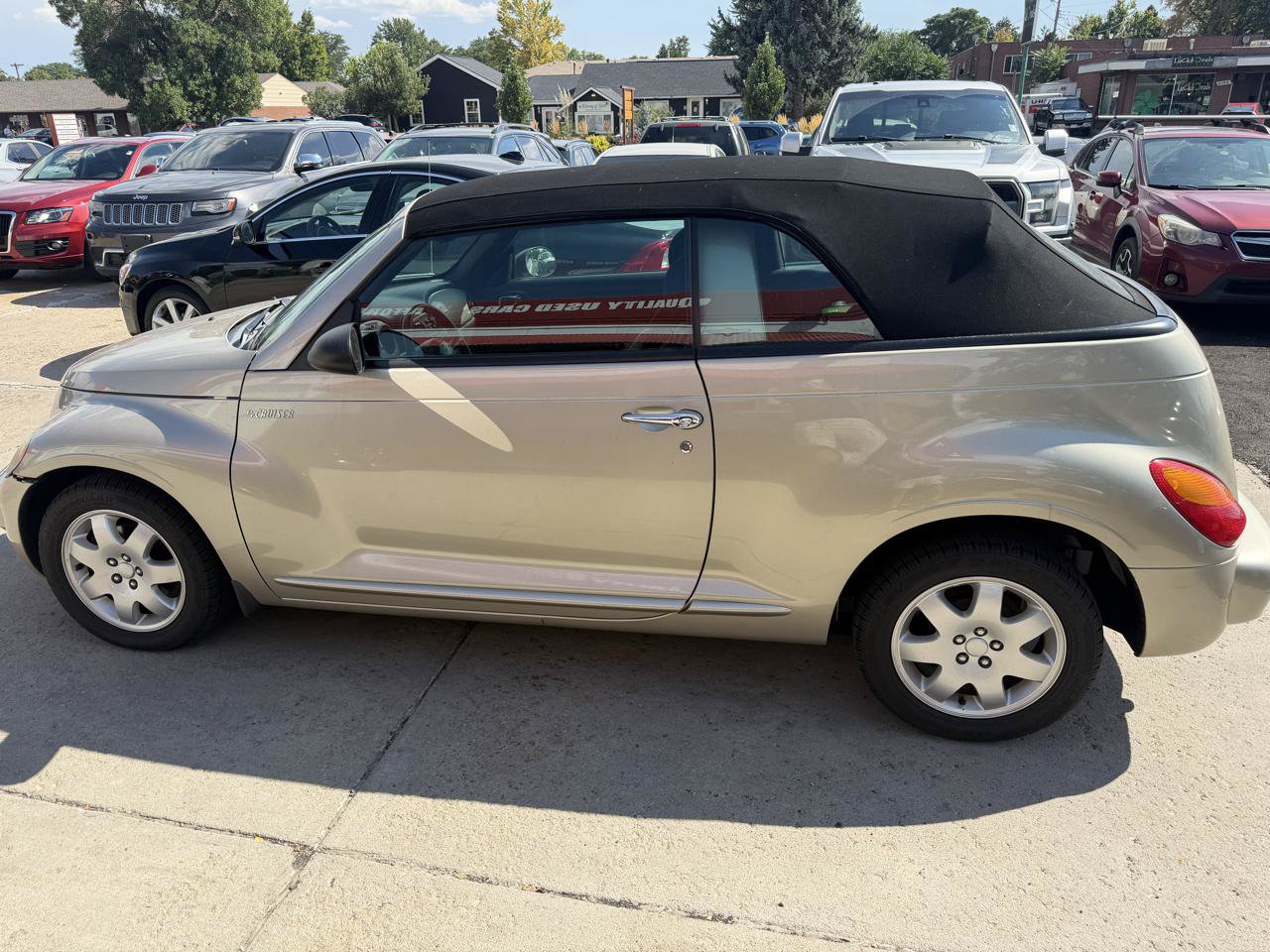 Used 2005 Chrysler PT Cruiser Touring FWD image 13