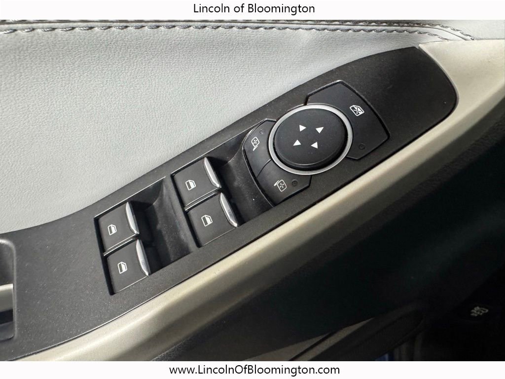 Used 2022 Ford Explorer XLT w/ Equipment Group 202A AWD/4WD image 44