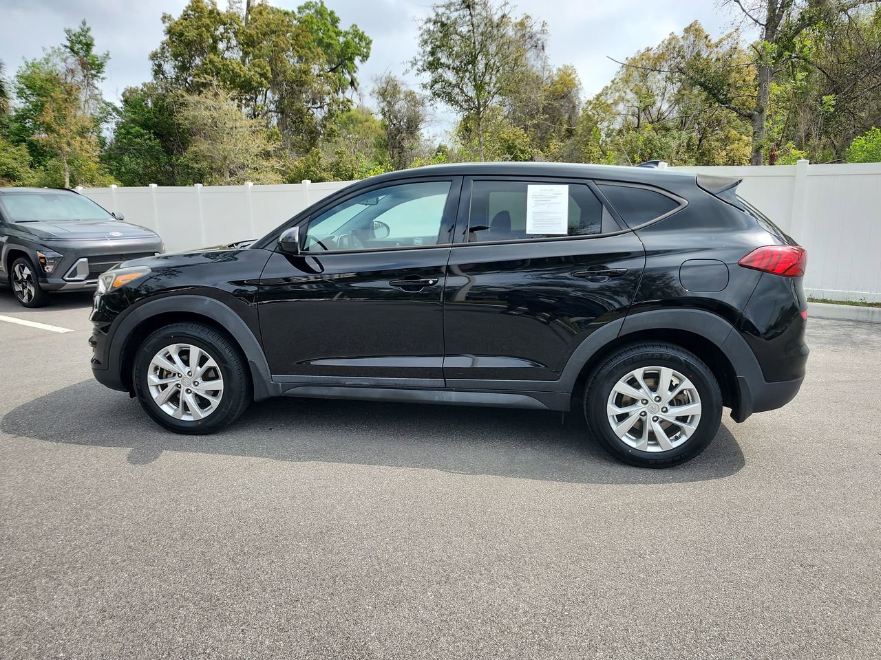 Used 2020 Hyundai Tucson SE FWD image 2