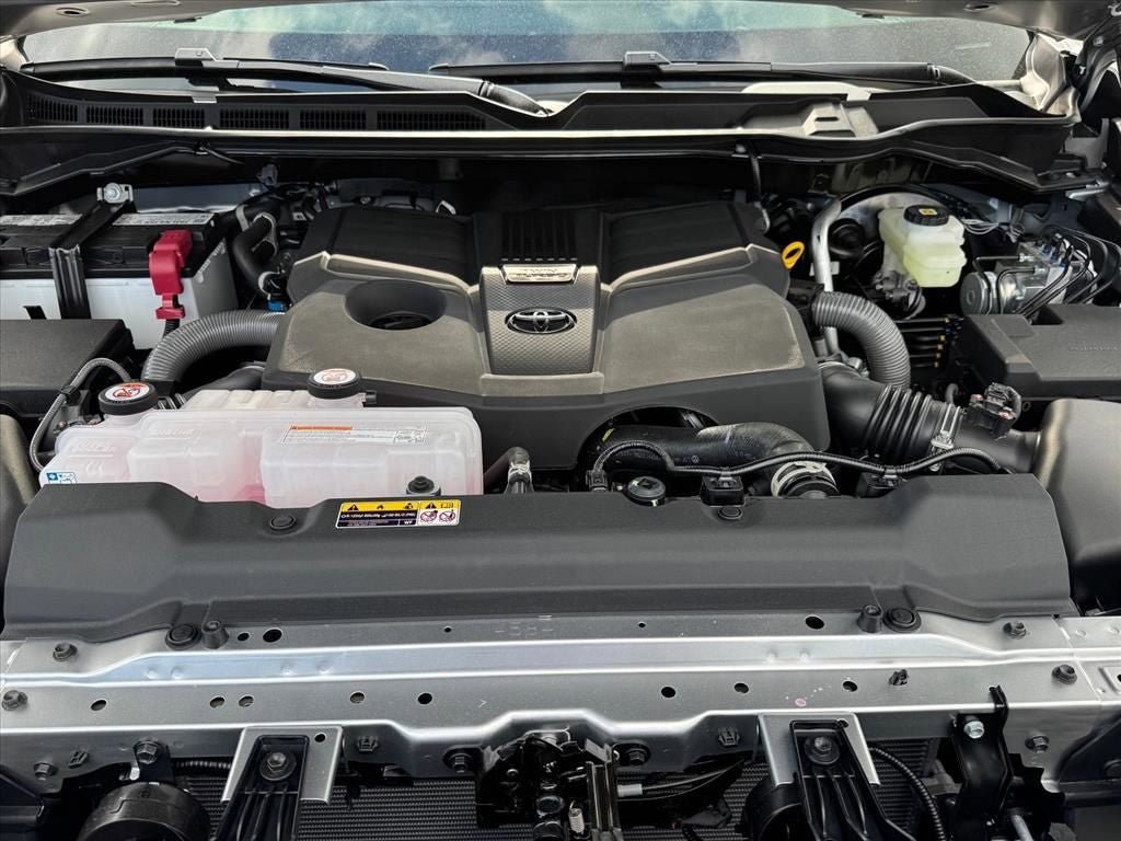 New 2026 Toyota Tundra Platinum AWD/4WD image 14