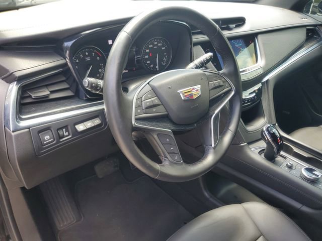 Certified 2024 Cadillac XT5 Premium Luxury w/ Technology Package FWD image 17