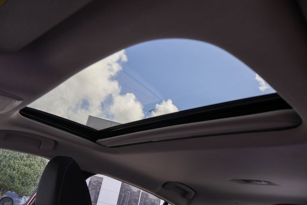 New 2026 Nissan Sentra SV image 9