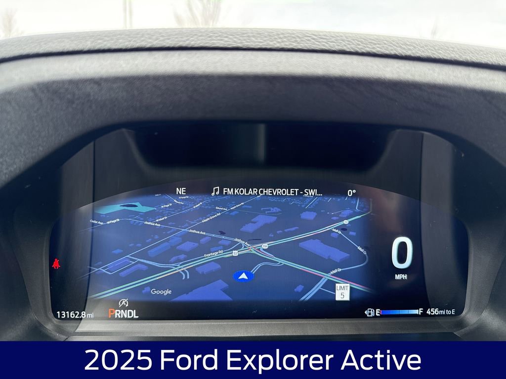 Used 2025 Ford Explorer Active image 19