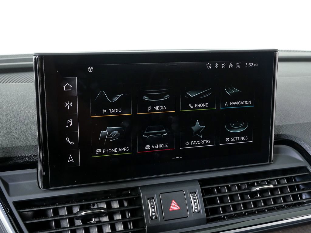 Used 2024 Audi Q5 e Premium w/ Convenience Package AWD/4WD image 13