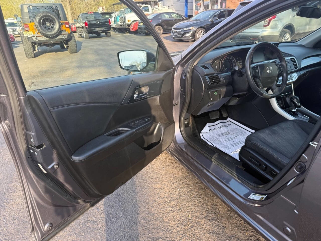 Used 2014 Honda Accord Sport image 11
