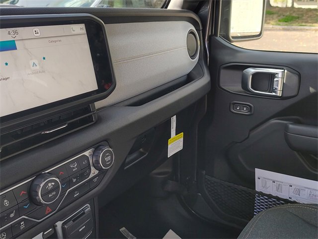 New 2026 Jeep Gladiator Sport image 28