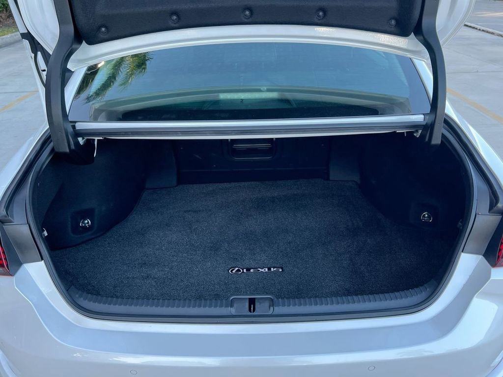 Certified 2023 Lexus ES 350 w/ Premium Package image 21