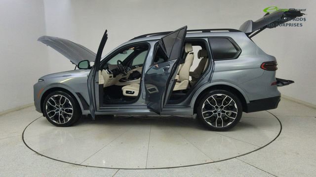 Used 2024 BMW X7 xDrive40i w/ Executive Package AWD/4WD image 82