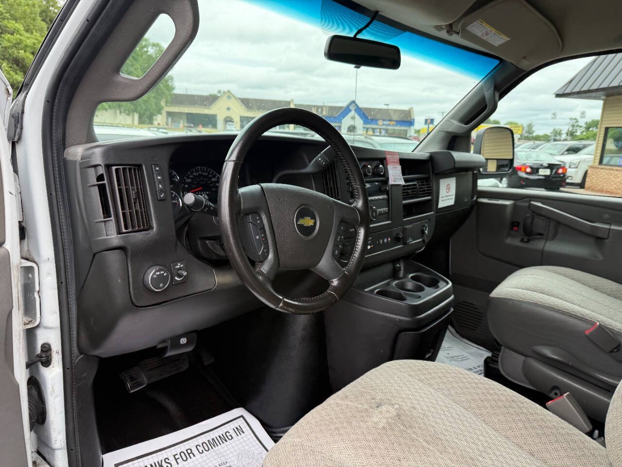 Used 2021 Chevrolet Express 3500 Extended w/ Driver Convenience Package RWD image 11