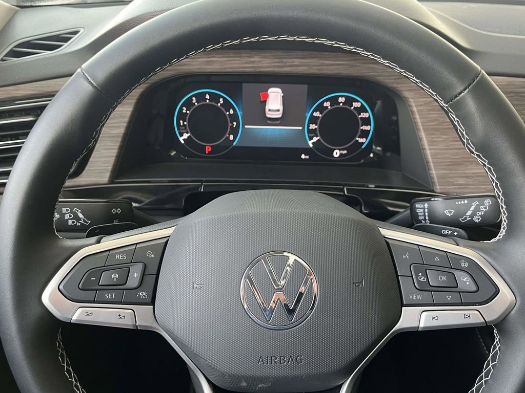 New 2025 Volkswagen Atlas SEL image 19