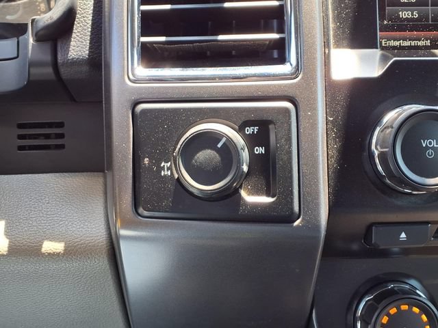 Used 2015 Ford F150 XLT w/ Equipment Group 301A Mid RWD image 8