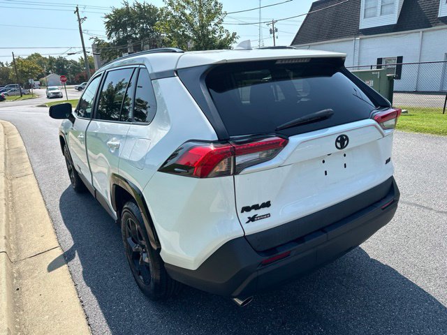 Used 2021 Toyota RAV4 XLE FWD image 19