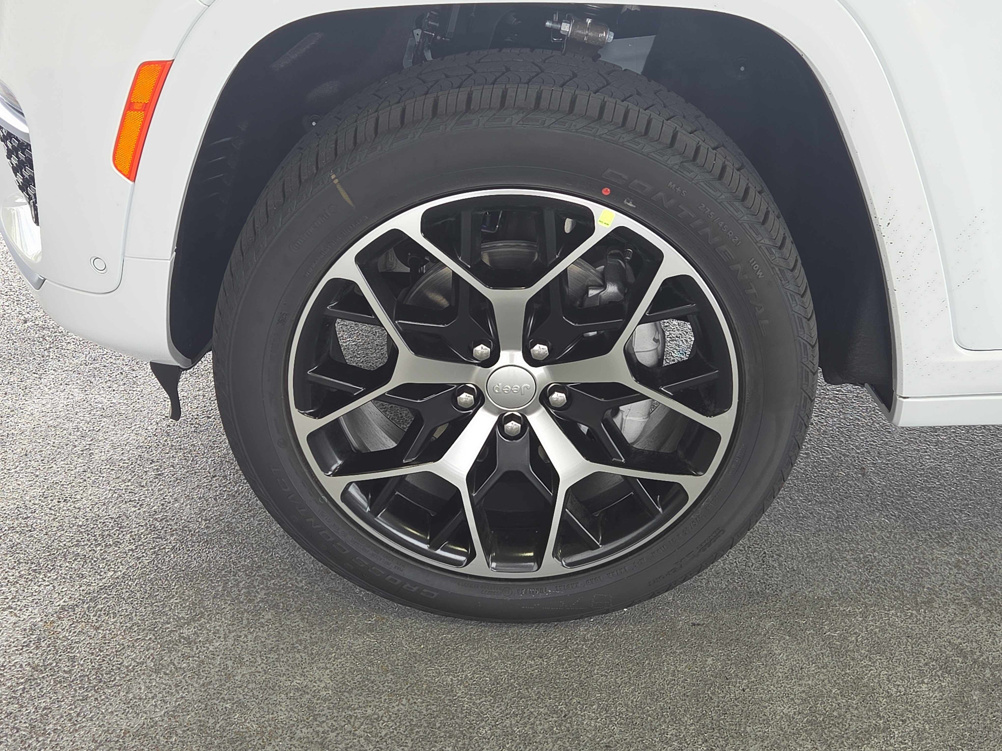 New 2025 Jeep Grand Cherokee Summit AWD/4WD image 11