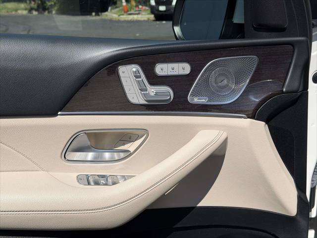 Used 2021 Mercedes-Benz GLS 450 4MATIC image 13