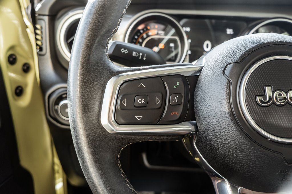 Used 2023 Jeep Wrangler Sahara image 22