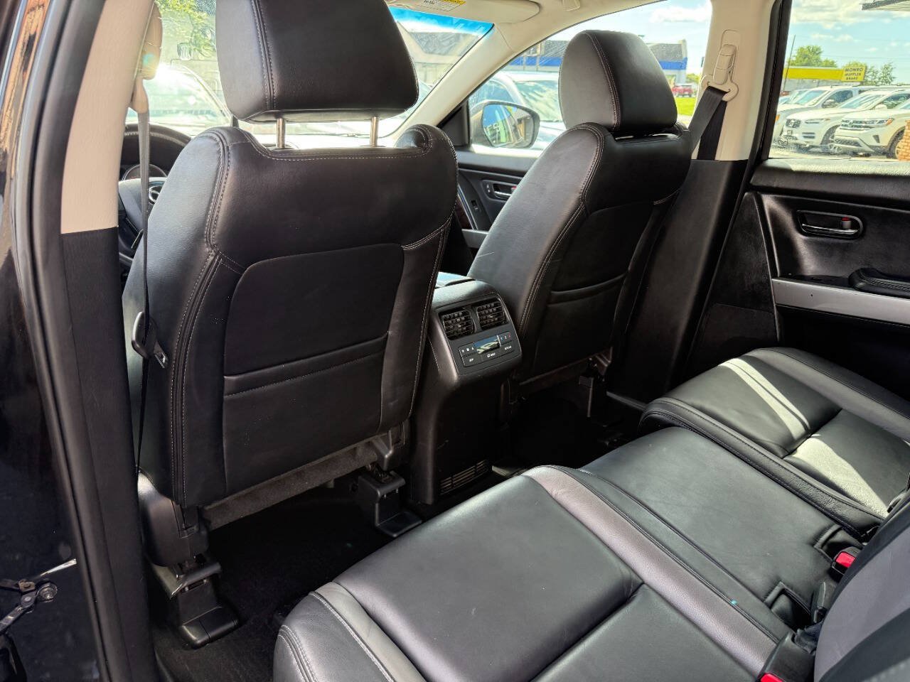 Used 2012 MAZDA CX-9 Grand Touring w/ Moonroof & Bose Audio Pkg AWD/4WD image 28