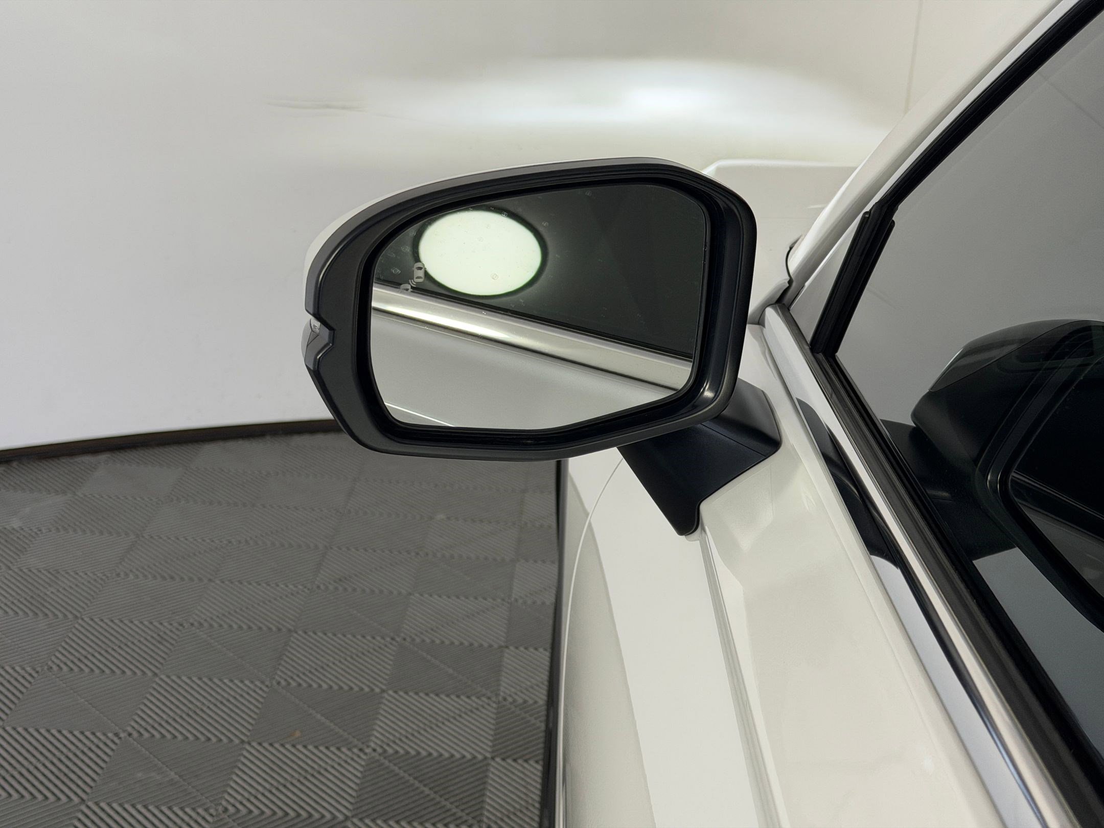 Used 2025 Honda CR-V EX-L image 22