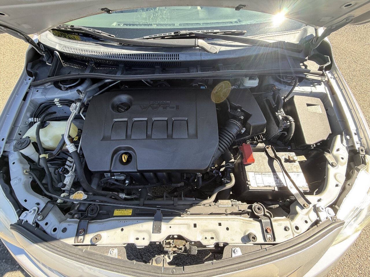 Used 2013 Toyota Corolla L FWD image 21