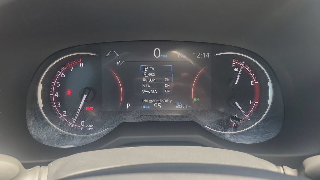 Used 2023 Toyota RAV4 XLE w/ Convenience Package FWD image 22