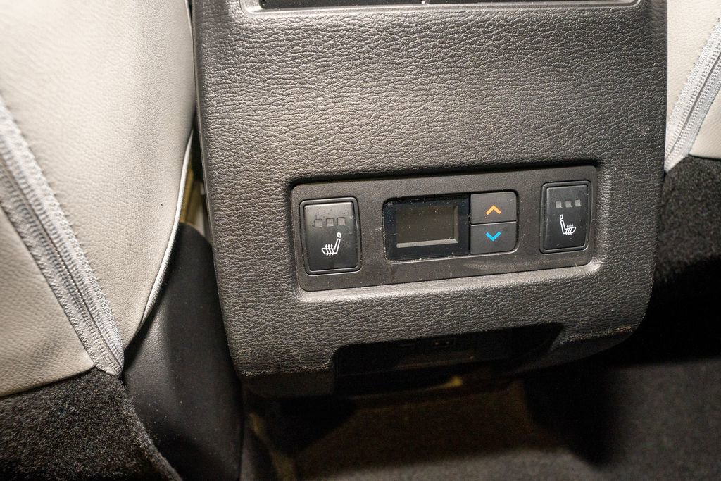 Used 2022 Mitsubishi Outlander SEL image 8