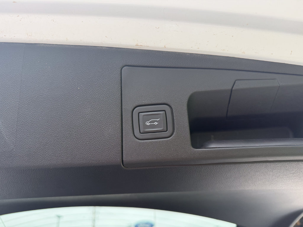 Used 2024 Cadillac XT5 Sportv w/ Platinum Package AWD/4WD image 16