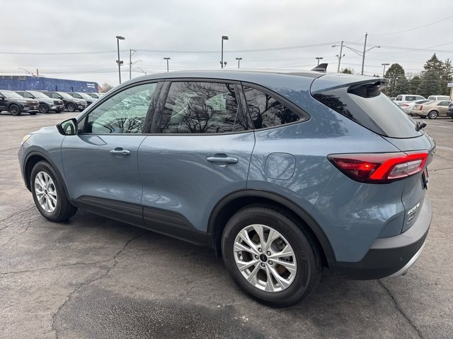Used 2025 Ford Escape Active w/ Tech Pack #1 image 3
