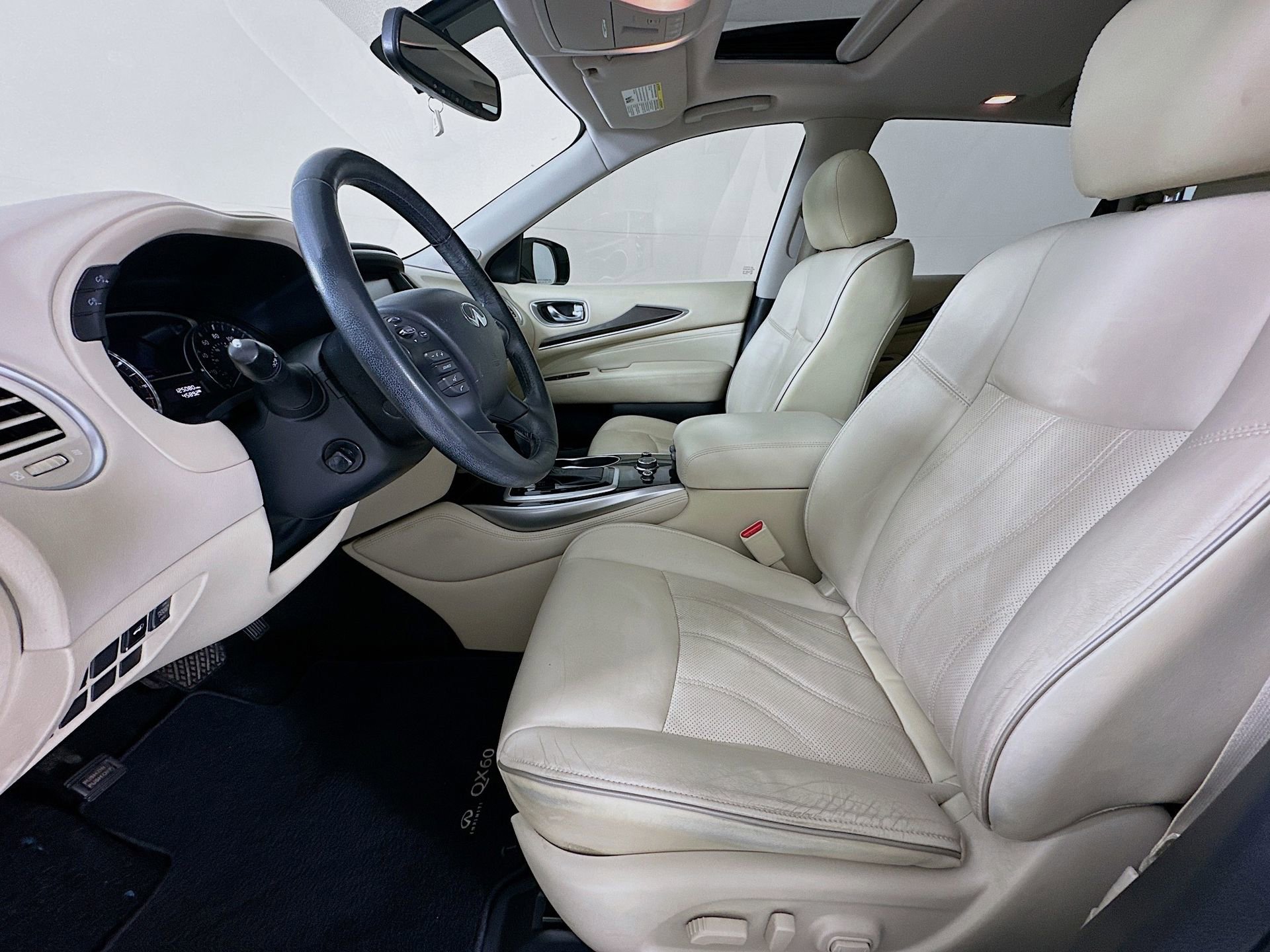 Used 2017 INFINITI QX60 FWD w/ Premium Plus Package image 22