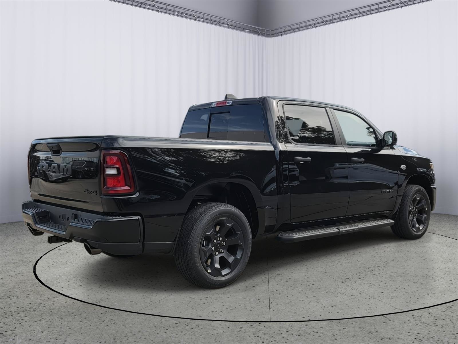 New 2026 RAM 1500 Express AWD/4WD image 3