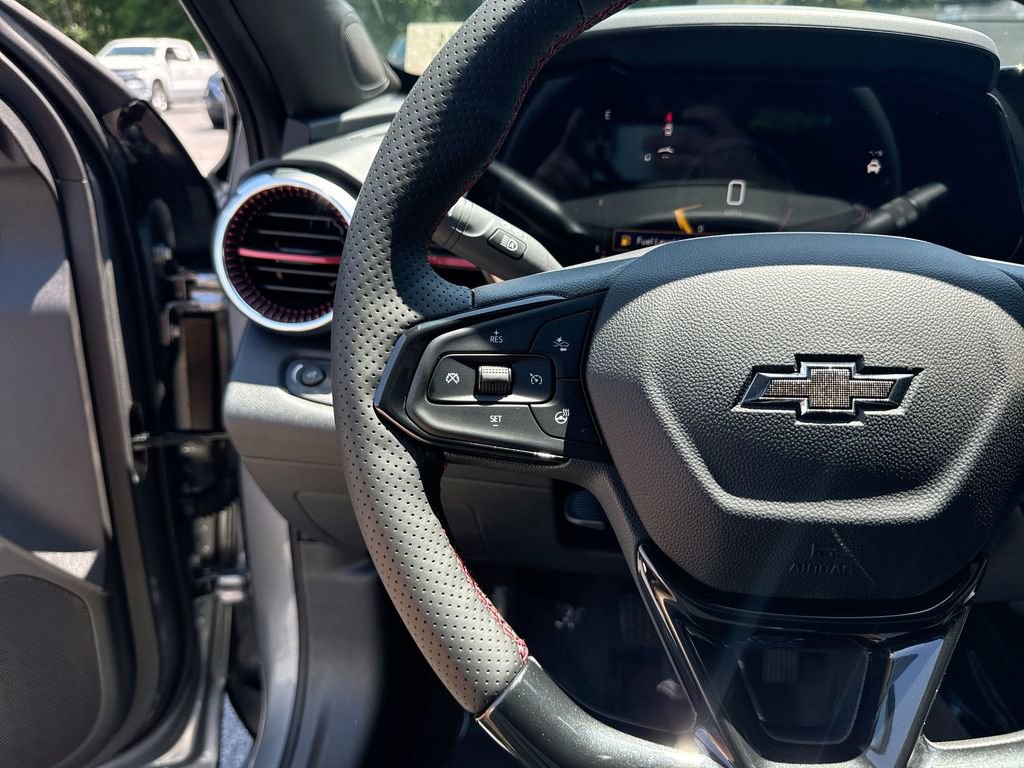New 2026 Chevrolet Trax RS w/ Driver Confidence Package FWD image 17