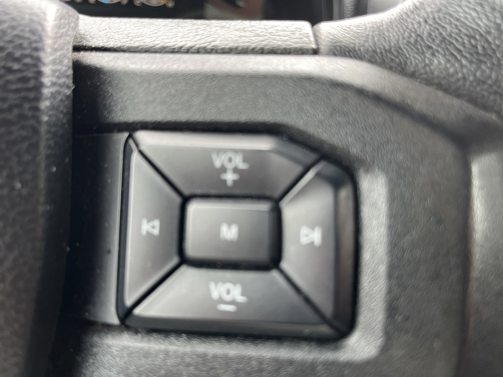 Used 2019 Ford F150 XLT w/ Equipment Group 302A Luxury AWD/4WD image 25