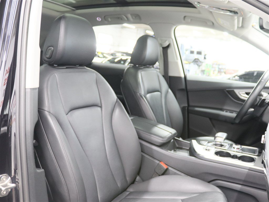 Used 2019 Audi Q7 2.0T Premium w/ Convenience Package AWD/4WD image 29