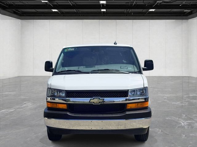 Used 2025 Chevrolet Express 3500 LT w/ LT Preferred Equipment Group RWD image 2