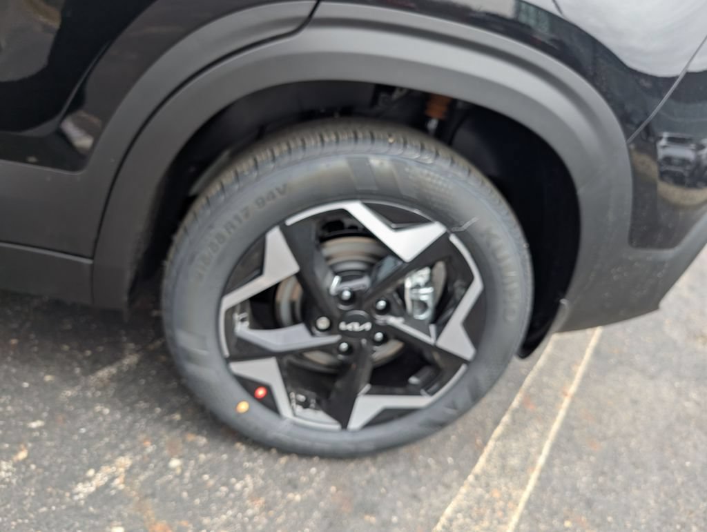 New 2026 Kia Seltos S AWD/4WD image 24