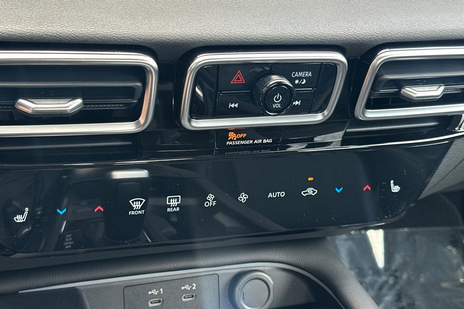 New 2027 Nissan Sentra SR w/ SR Premium Package FWD image 22