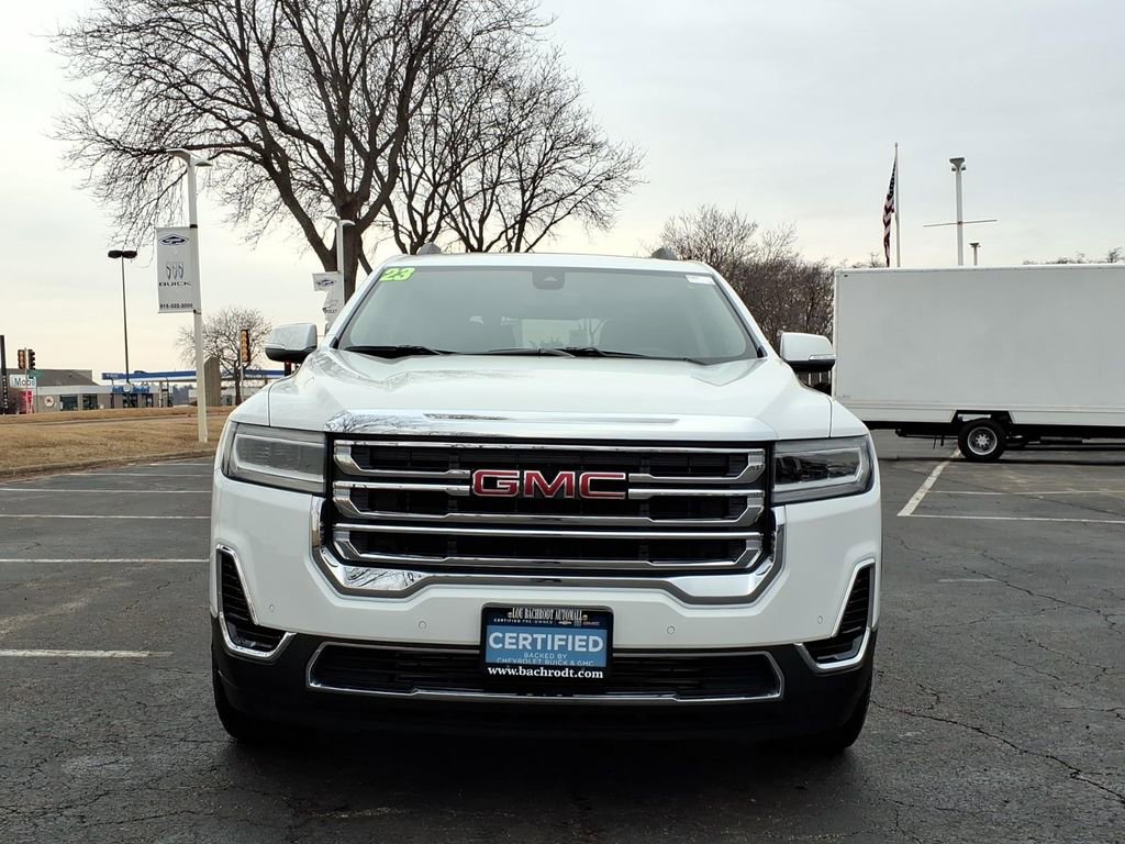 Certified 2023 GMC Acadia SLE w/ Driver Convenience Package image 2